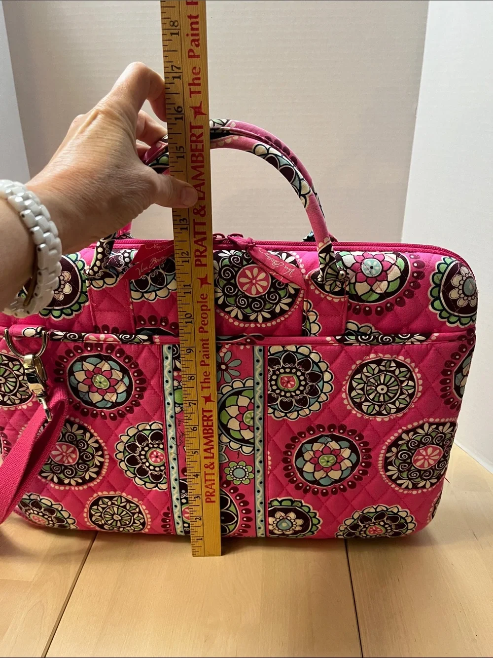 Vera Bradley Pink Cupcake Hard Shell Laptop Travel Bag Quilted Cotton w/ Strap